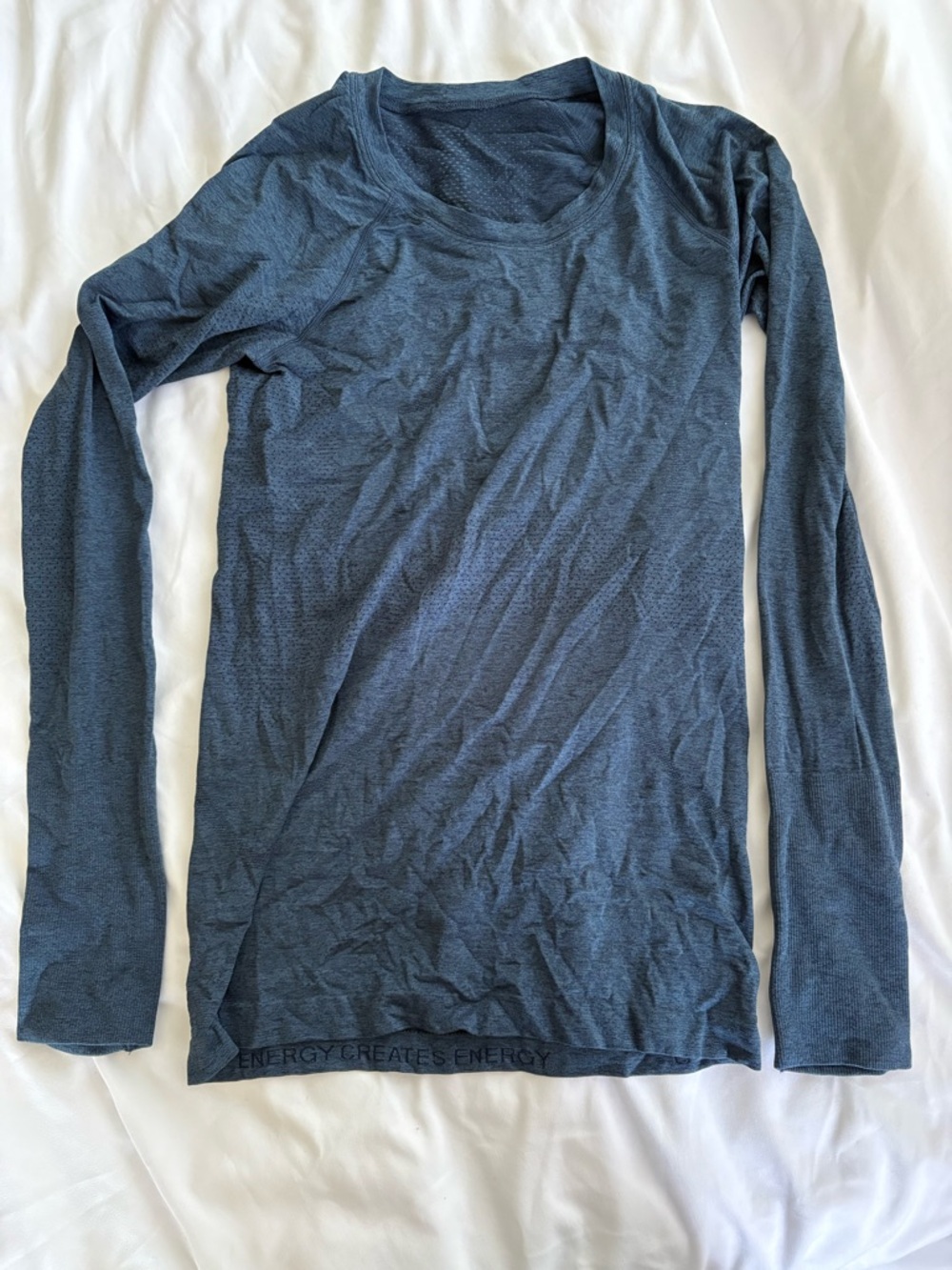 Lululemon Swiftly Tech Long Sleeve size 6
